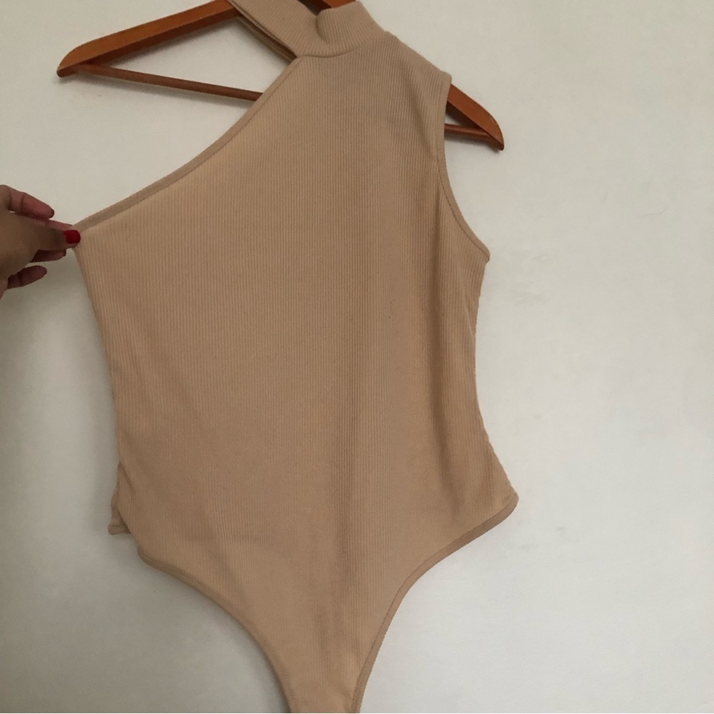 Boohoo Rib Asymmetric Bodysuit